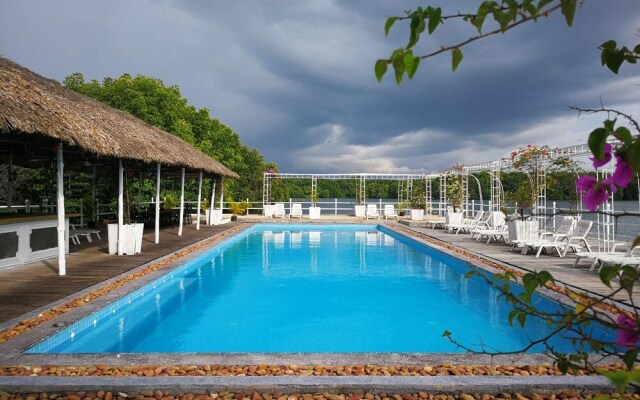 Mangrove Sanctuary Resort