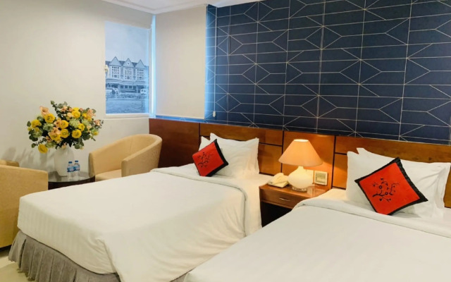 White Lotus Hotel Saigon