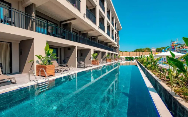 The X Belek