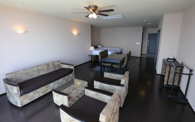 New WestPeninsula Hotel