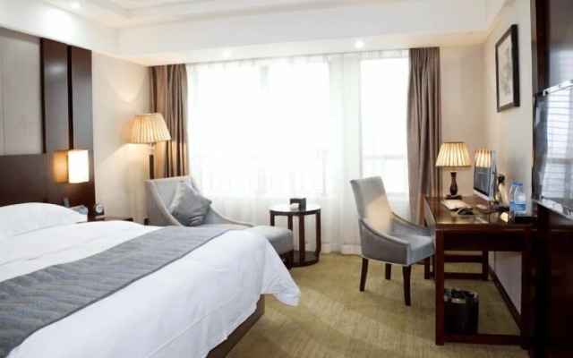 Royal Hotel