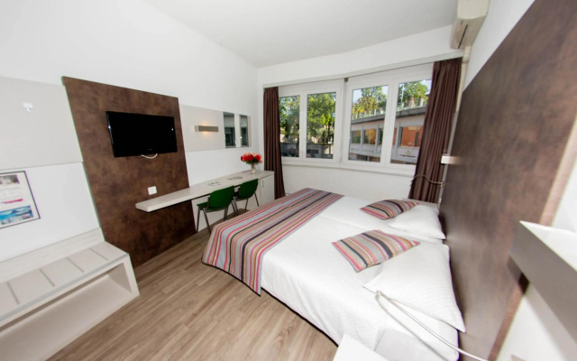 Hotel Colorado – Guest Rooms – Lugano