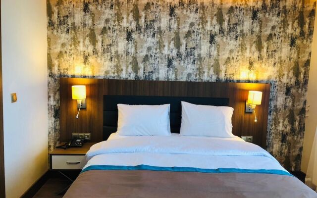 Crystal Snow Butik Hotel