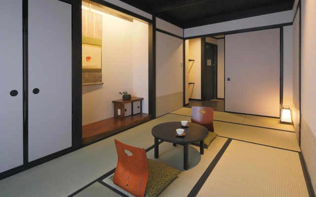 Kyomachiya Ryokan Sakura Urushitei Guest House