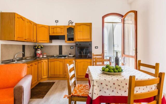 Agatas House Near The Beach With Parking Wifi