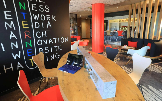 Ibis Aurillac