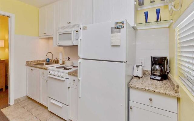 Sea Rocket 26 - Studio Condo