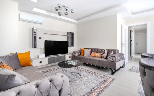 Sea View Duplex w Terrace in Goldenhorn