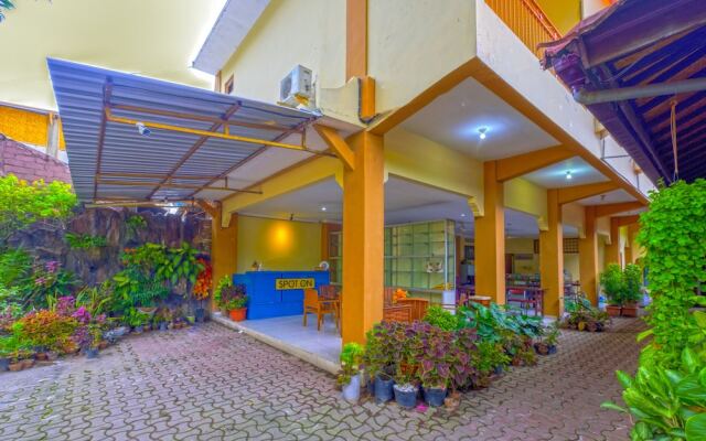 Hotel Elen by OYO Rooms