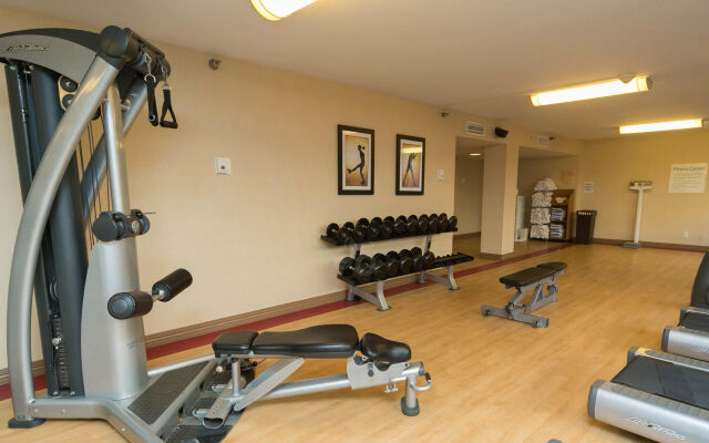 Adam's Mark Hotel & Conference Center