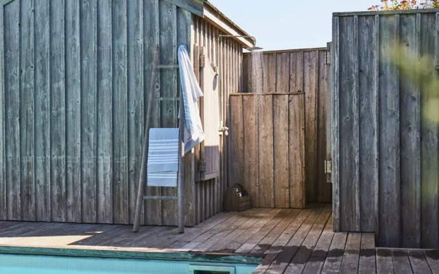 Beachfront House w Pool Steam