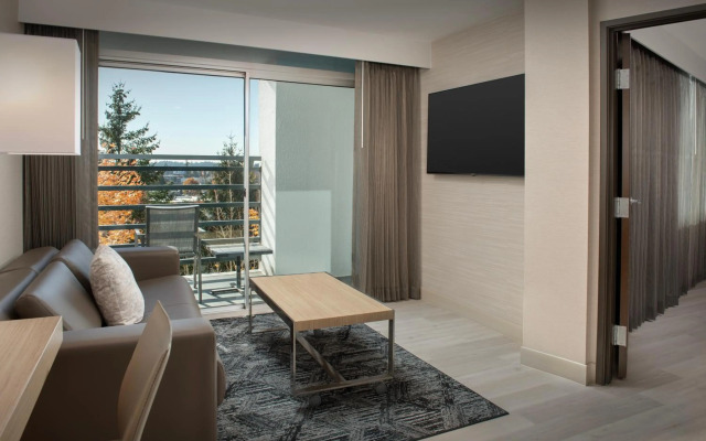 AC Hotel by Marriott Lake Oswego