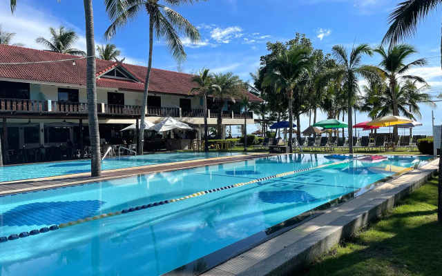 Dolphin Bay Beach Resort