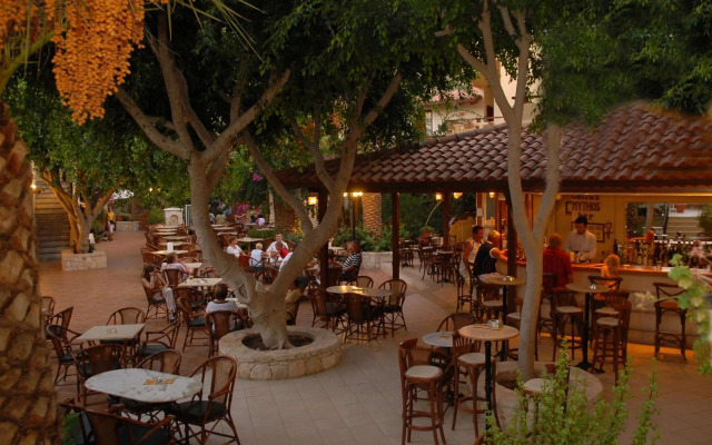 Cactus Beach Hotel
