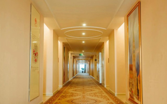 Vienna 3 Best Hotel (Luoyang Municipal Government High Speed Railway Station) – Hotel Rooms – Luoyang