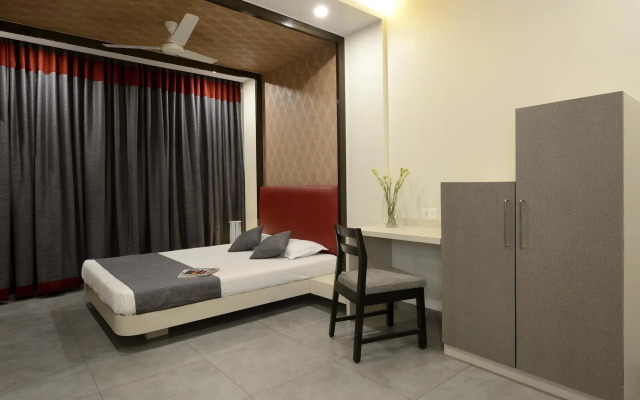 Hotel Raj Mahal