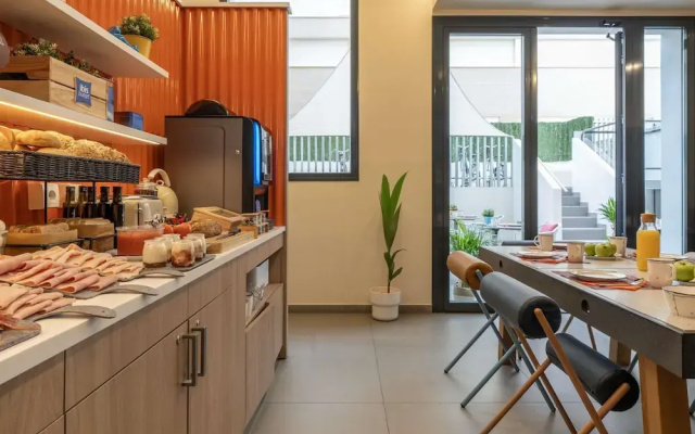 Ibis Budget Valencia Centro Puerto