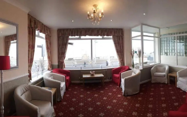 St James Hotel