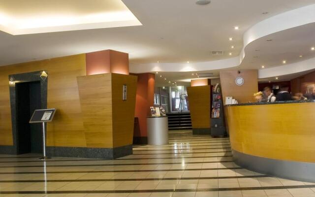 Clarion Suites Gateway