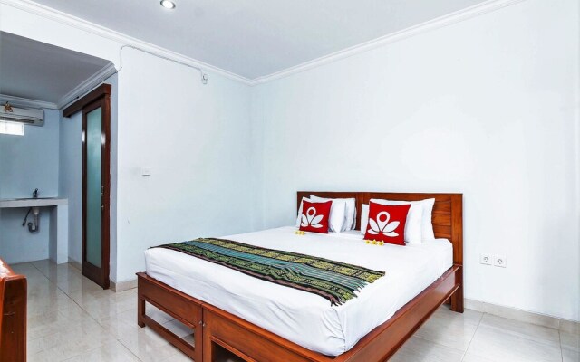 ZEN Rooms near Batu Bolong Canggu