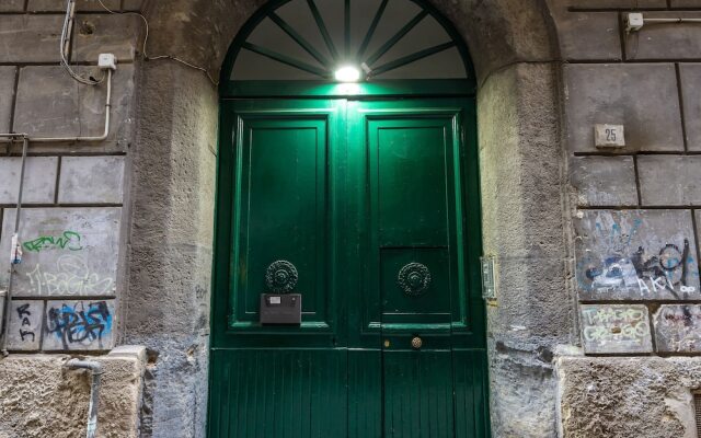 Lioy 25 by Napoliapartments - Camera 3