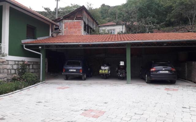 Guest House Vila Banjica