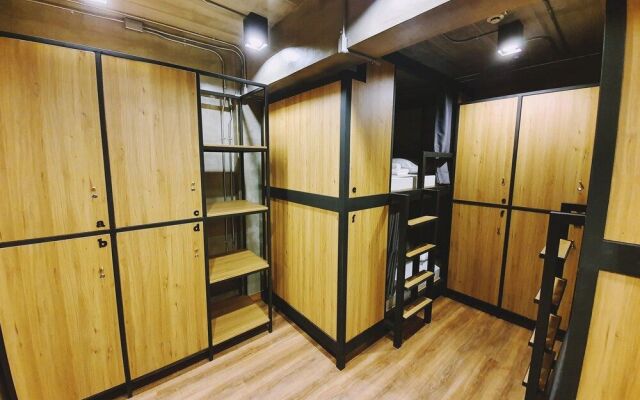 Pinghostel - Adults Only