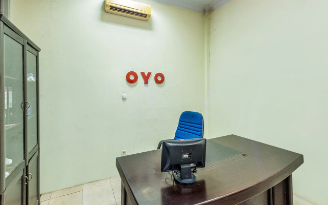 OYO 1906 Zhafira Guest House Syariah