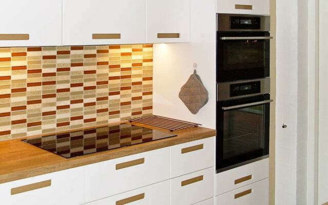 6 Person Holiday Home in Borkop