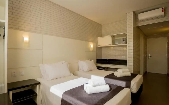 Hotel Confiance Barigui