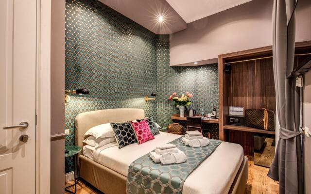 Tree Charme Parliament Boutique Hotel