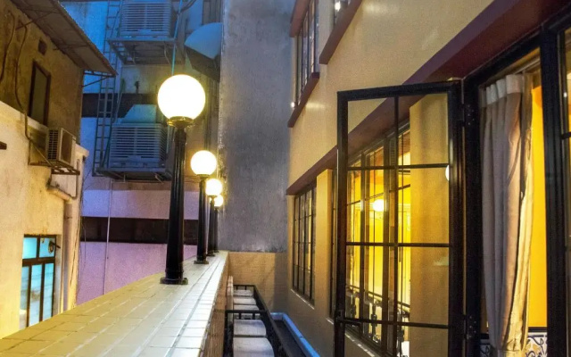 Billion family Inn