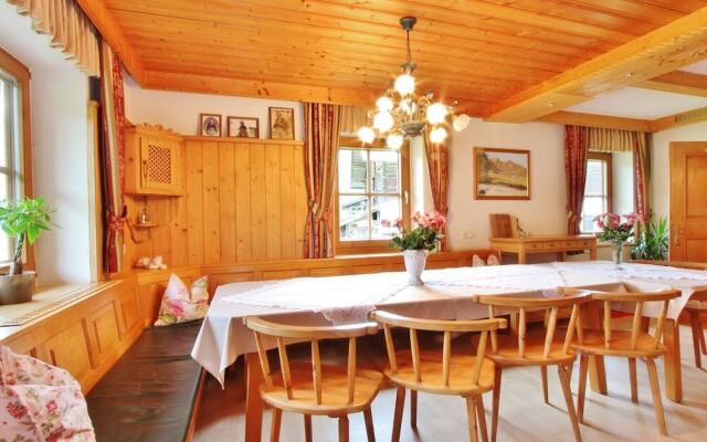 Charming Holiday Home With Private Swimming Pool in Salzburg