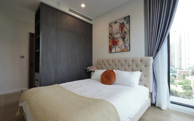 Parkland Riverside Luxury Vacation