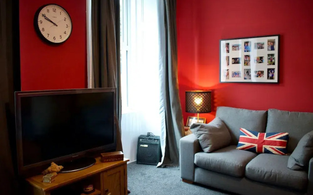 Stylish 1 Bedroom Edinburgh Home