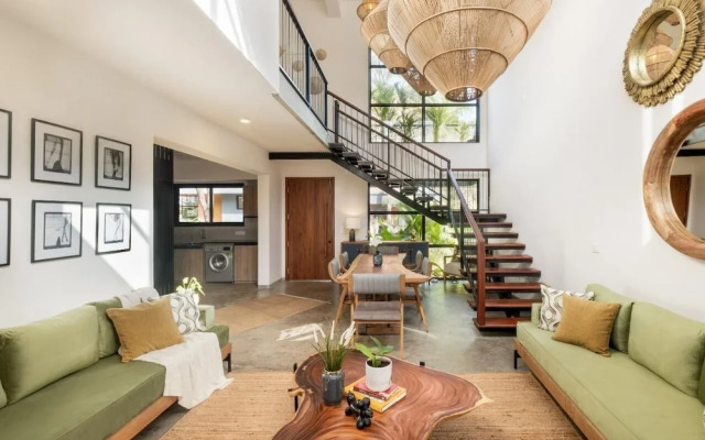 Luxury Villa with private Pool B1