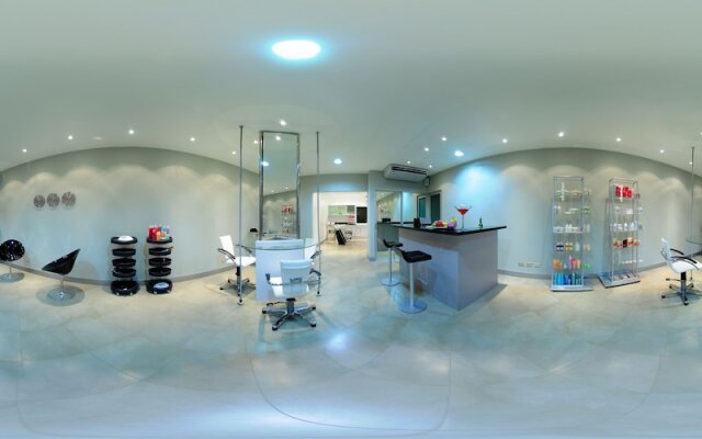 Acqua Residences