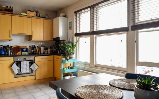 A Charming 2 Bedroom Retreat In East Dulwich