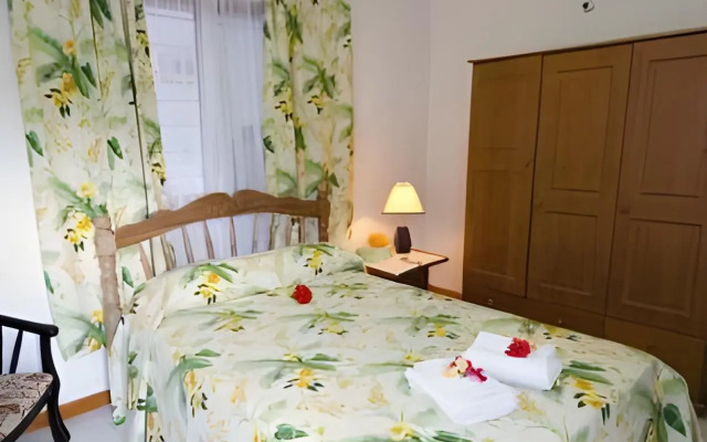 Le Manglier Guest House