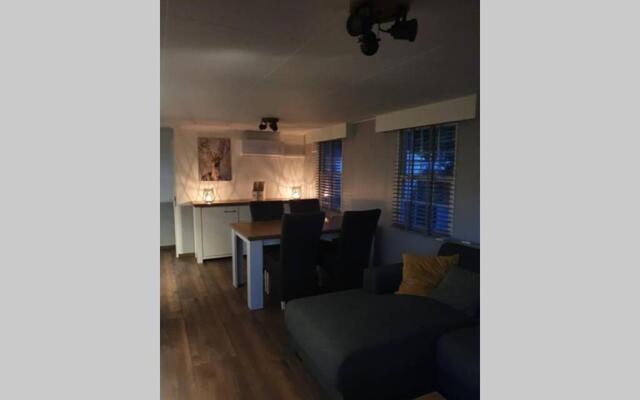 Vazonics Valkenbosch 76