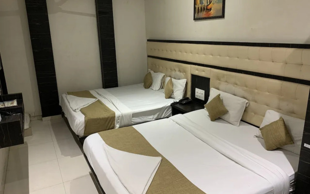 Hotel Riva International - Near Nesco Center