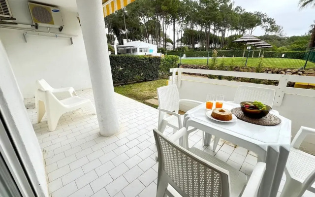 Vilamoura Nautilus With Pool by Homing