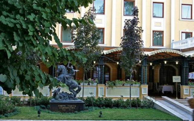 Danube Hotel