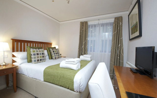 The Knight Residence Apartments by Mansley