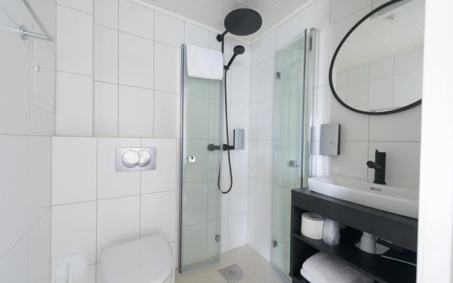 Grønnbuene Rorbu Hotel