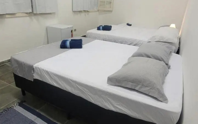 Tutts Cabana Hostel