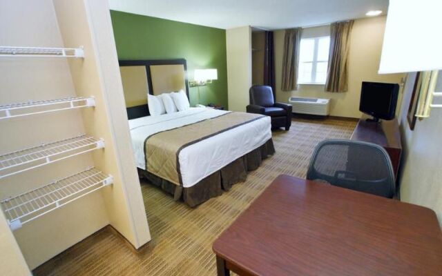Mainstay Suites Knoxville - Cedar Bluff