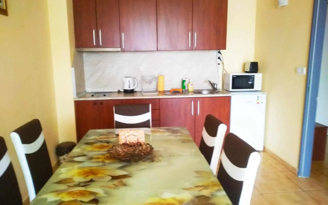 Central Plaza Studio