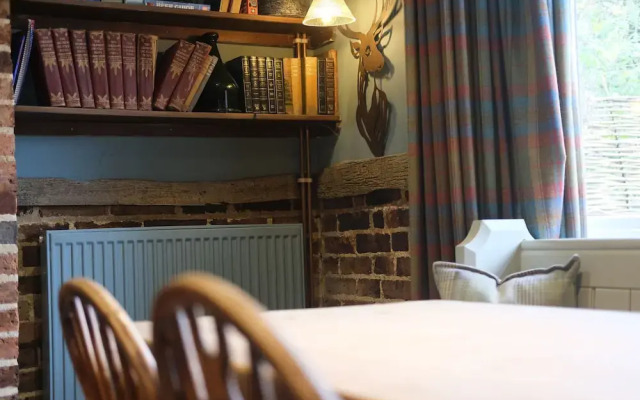 The Crown Inn Dial Post