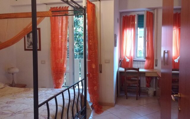 Roma Holiday And Jubilee House